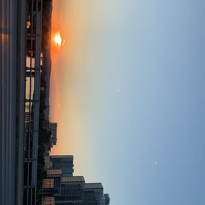 Meet your Posher, Leslie